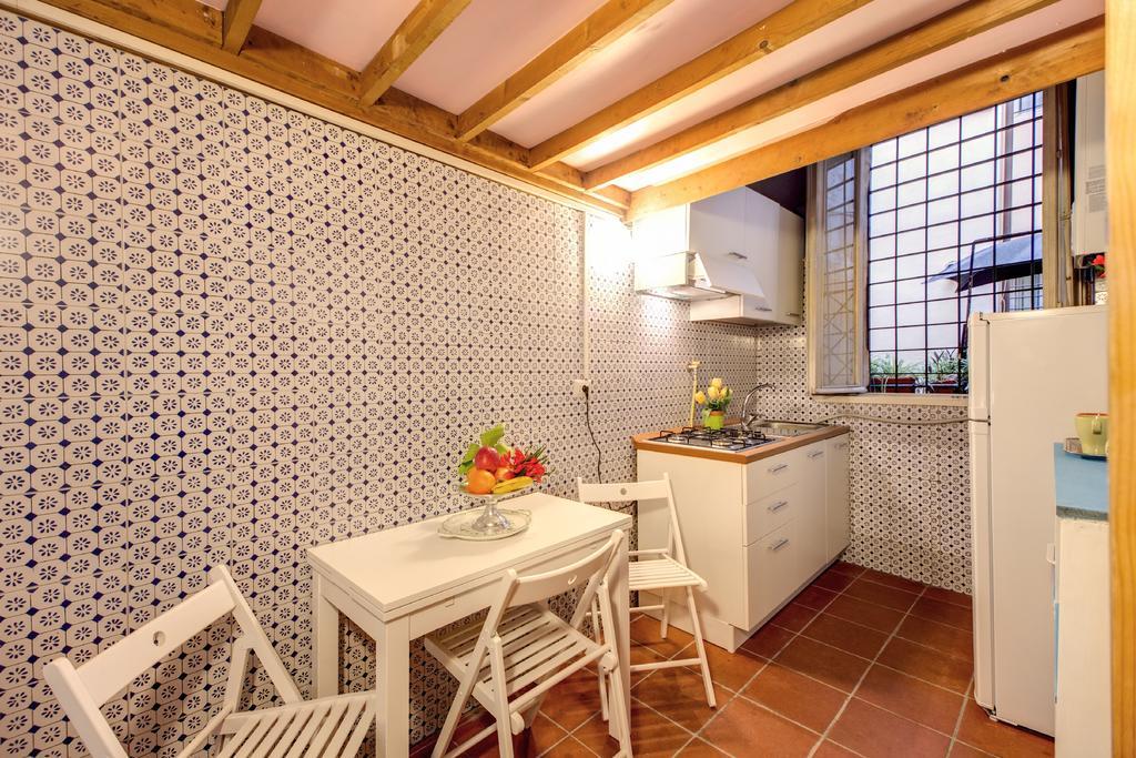 Casa Savelli Apartment Rome Exterior photo